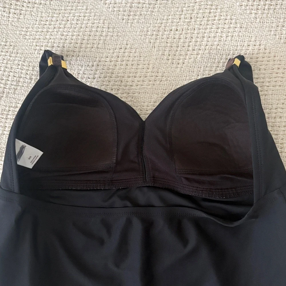 ❤️3/$15❤️ Liz Lange Maternity Black Halter Swim Top - Picture 11 of 14